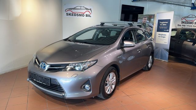 2013 TOYOTA AURIS - 3