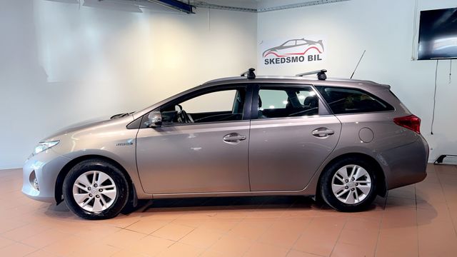 SB1ZS3JE60E055637 2013 TOYOTA AURIS-1