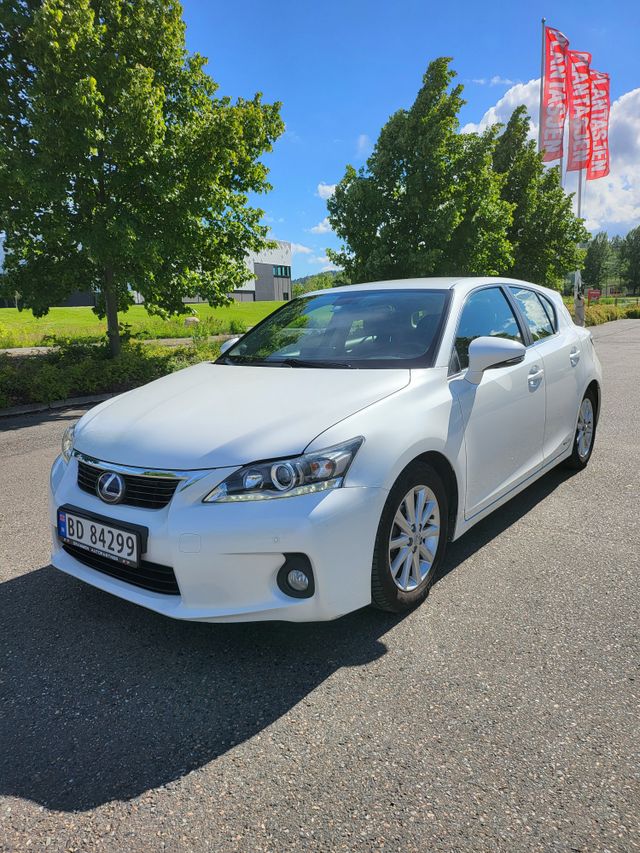 2013 LEXUS CT200H - 1