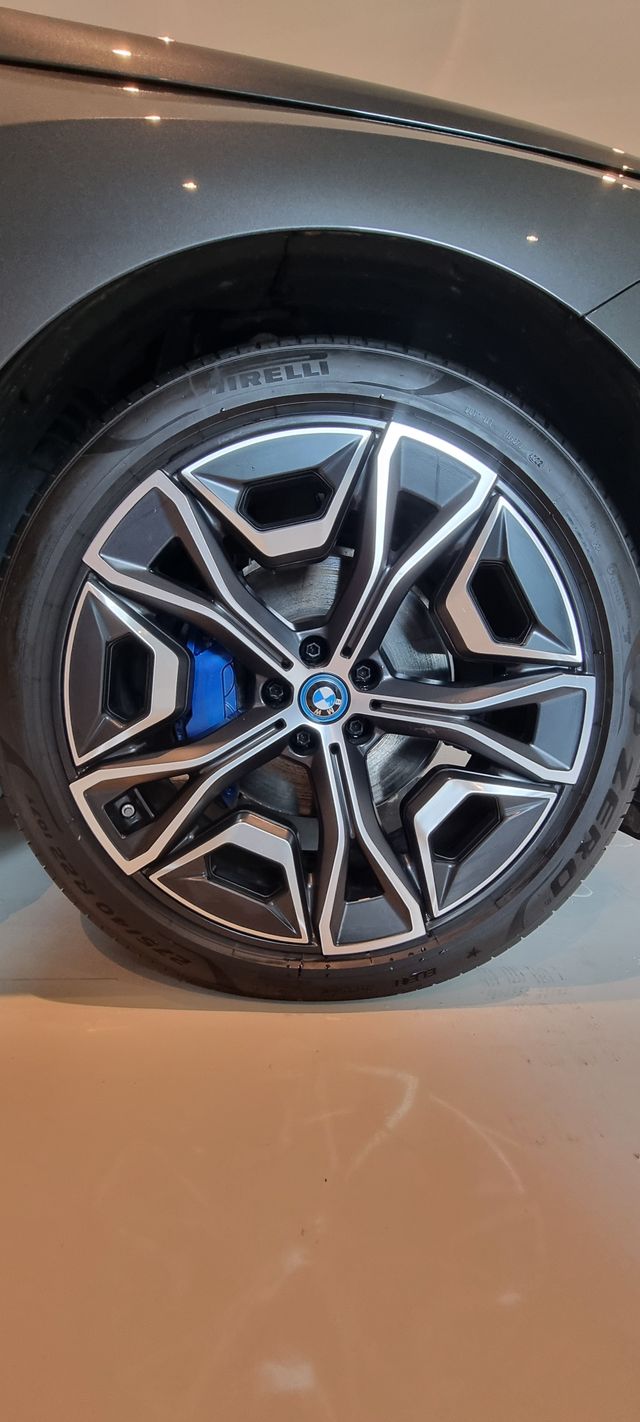 2022 BMW IX XDRIVE 50 - 2