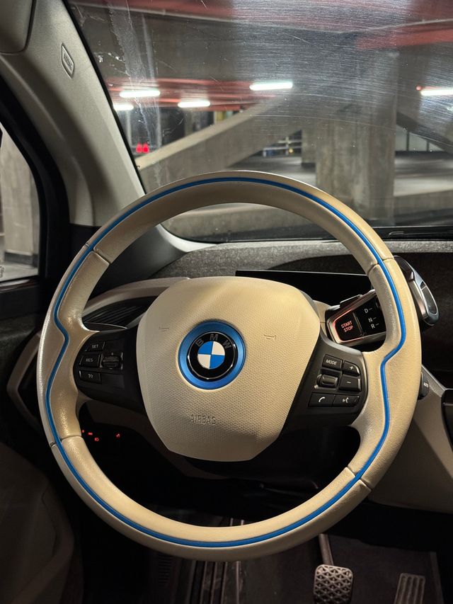 2016 BMW I3 - 16