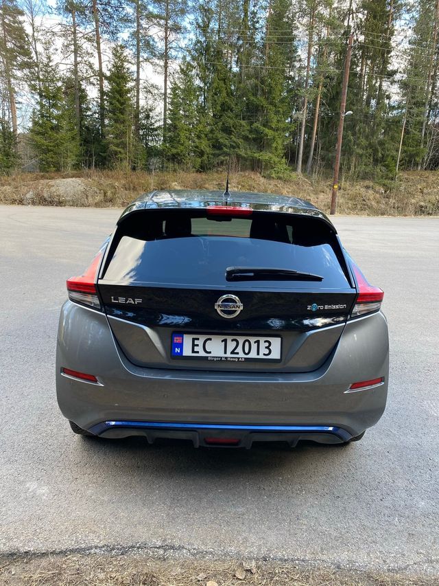 2020 NISSAN LEAF - 17