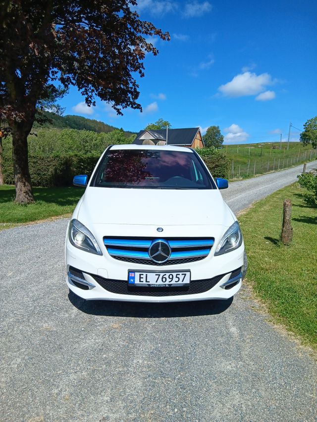 2015 MERCEDES-BENZ B-KLASSE - 2