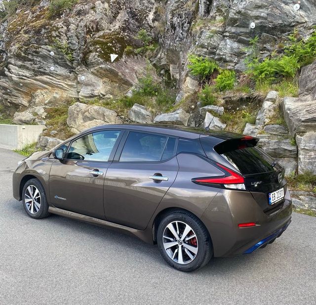 2020 NISSAN LEAF - 4