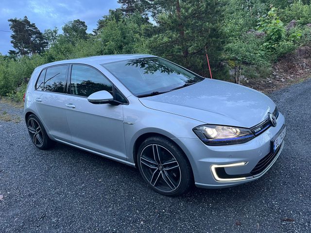 WVWZZZAUZGW901764 2016 VOLKSWAGEN GOLF-0