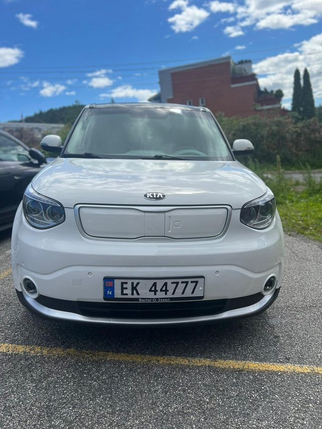 2017 KIA SOUL - 11