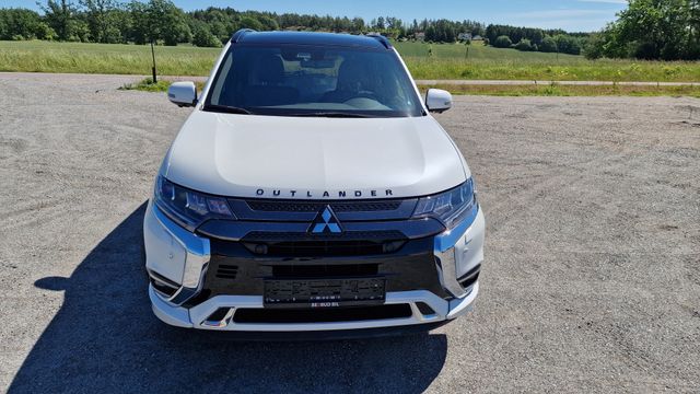 2020 MITSUBISHI OUTLANDER - 2