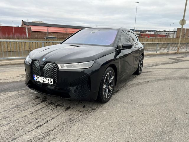 2022 BMW IX XDRIVE 50 - 3