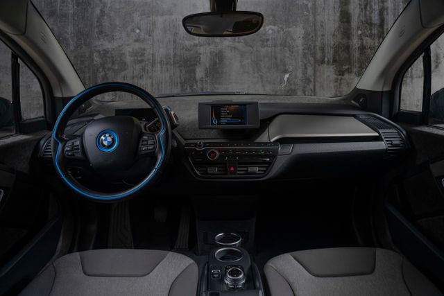 2017 BMW I3 - 20
