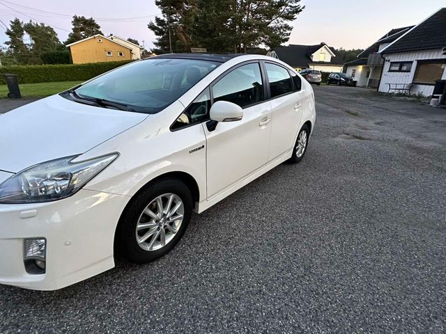 2011 TOYOTA PRIUS - 31