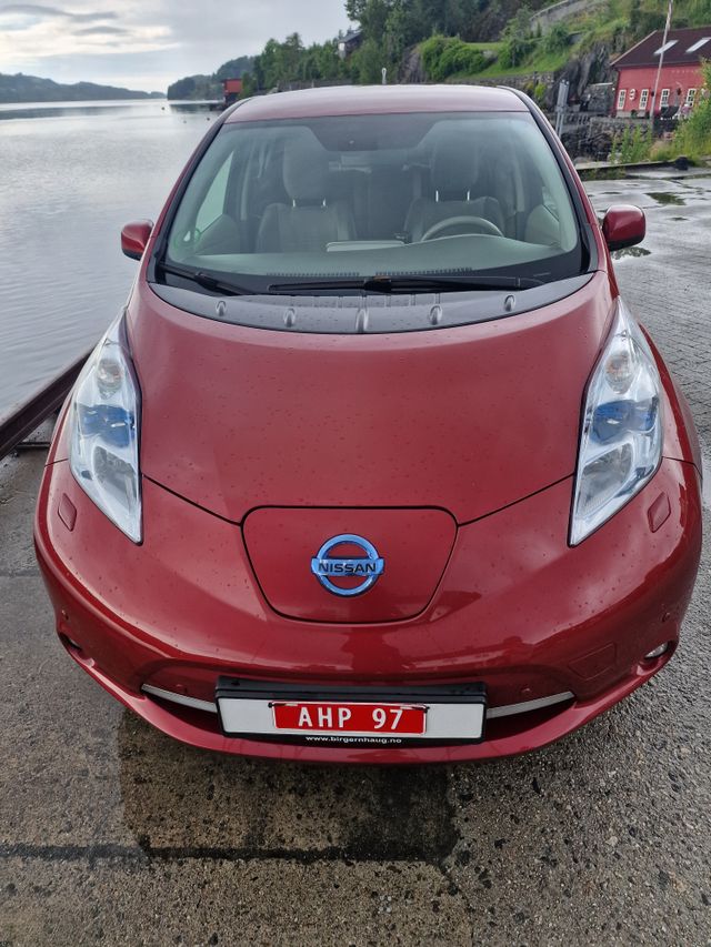 2012 NISSAN LEAF - 7