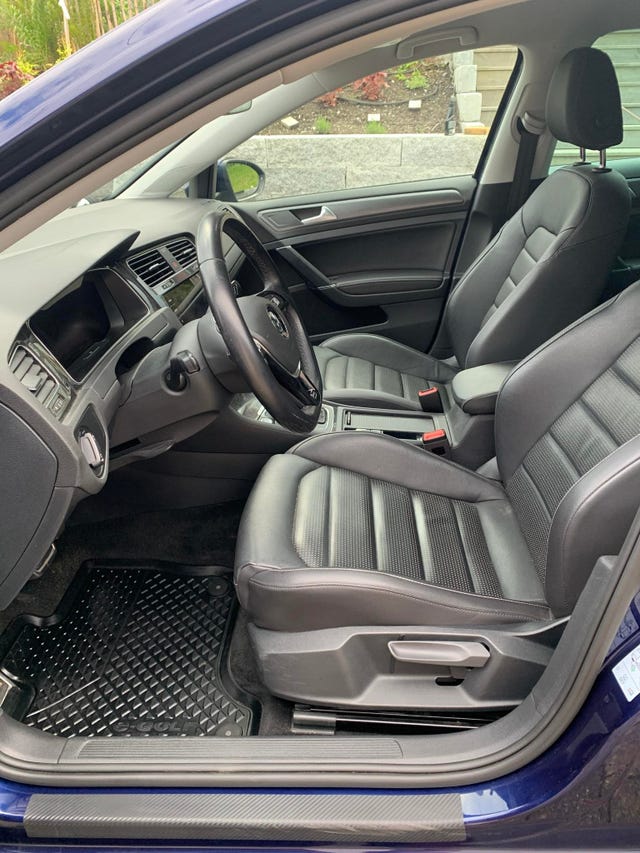 2019 VOLKSWAGEN GOLF - 8