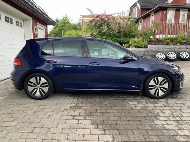 2019 VOLKSWAGEN GOLF - 13