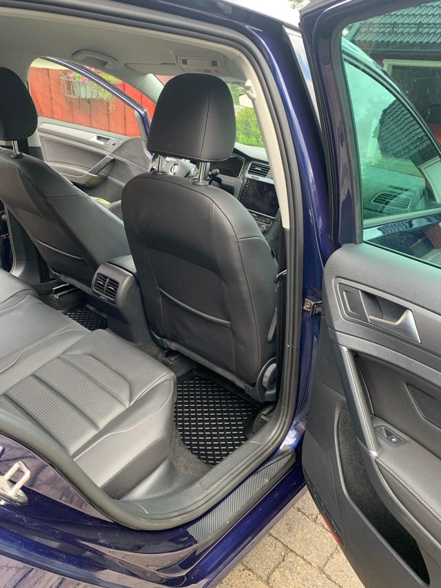2019 VOLKSWAGEN GOLF - 9
