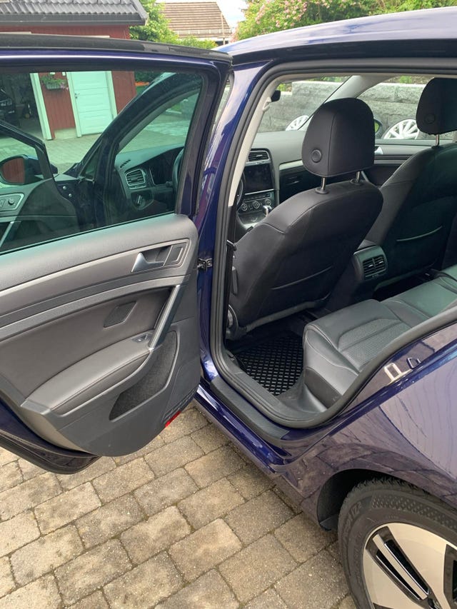 WVWZZZAUZKW901470 2019 VOLKSWAGEN GOLF-4