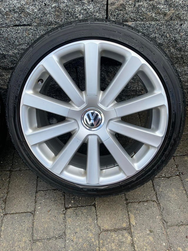 2019 VOLKSWAGEN GOLF - 18