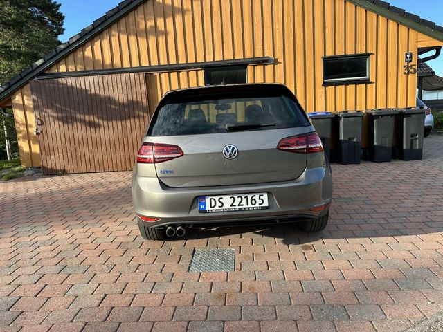 WVWZZZAUZGW817831 2016 VOLKSWAGEN GOLF-3