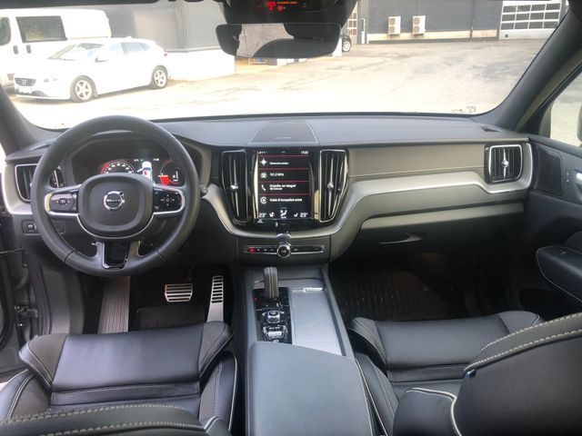 2021 VOLVO XC60 - 11