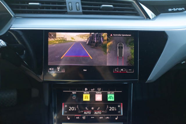 2020 AUDI E-TRON - 11