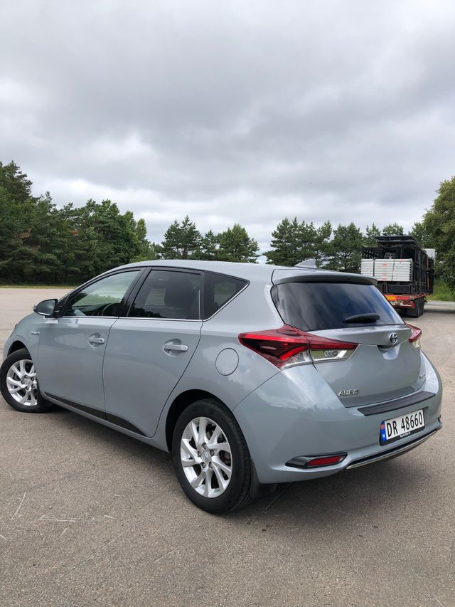 2018 TOYOTA AURIS - 6