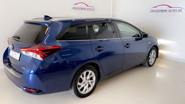 2019 TOYOTA AURIS - 8