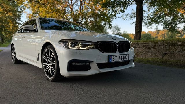 2017 BMW 5-SERIE - 22