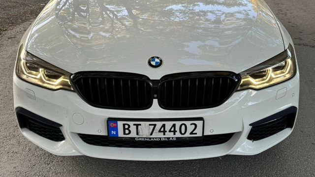 null 2017 BMW 5-SERIE-4