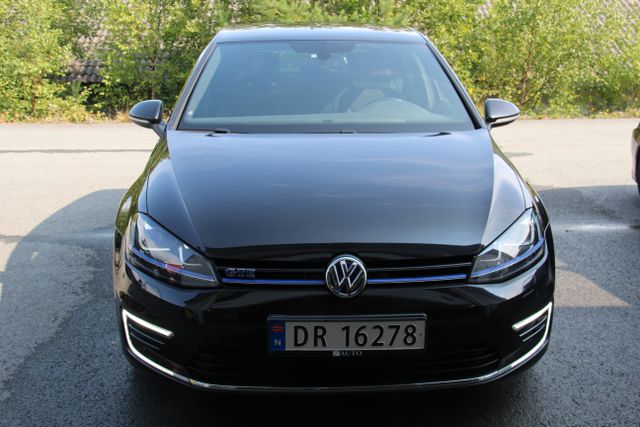 WVWZZZAUZGW817234 2016 VOLKSWAGEN GOLF-0