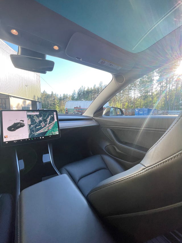 2019 TESLA MODEL 3 - 8