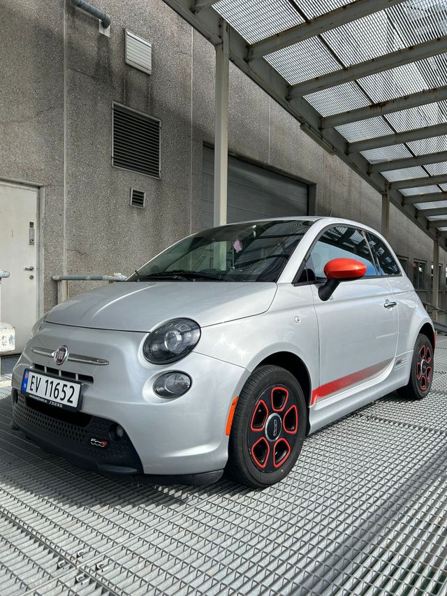 2014 FIAT 500 - 1