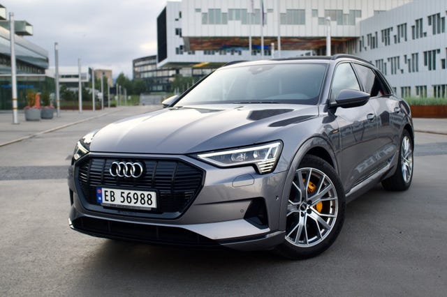 WAUZZZGE1LB034134 2020 AUDI E-TRON-0