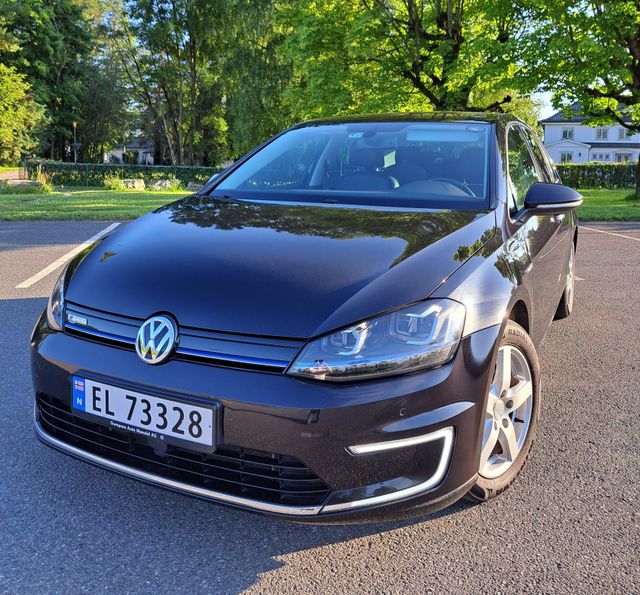 WVWZZZAUZGW902600 2016 VOLKSWAGEN GOLF-0