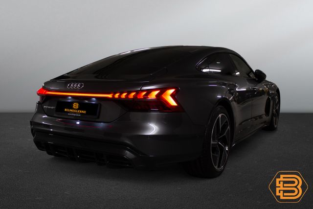 2022 AUDI E-TRON GT - 11