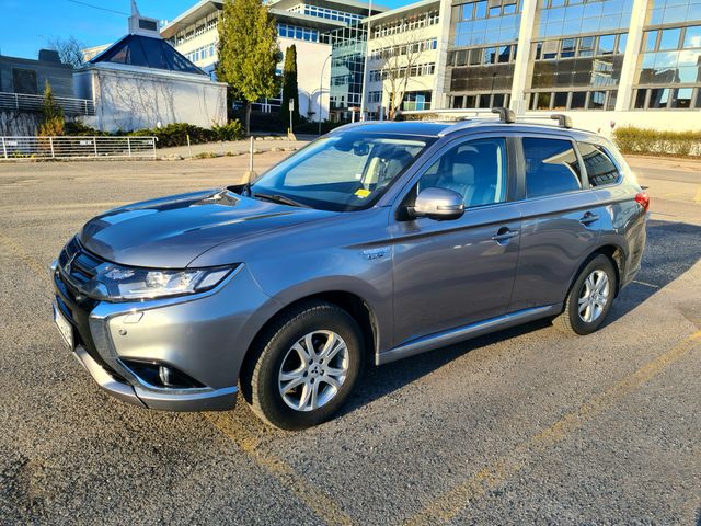 2016 MITSUBISHI OUTLANDER - 1