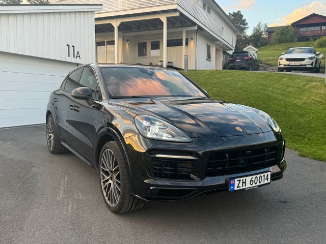 WP1ZZZ9YZMDA50387 2021 PORSCHE CAYENNE COUPE-0