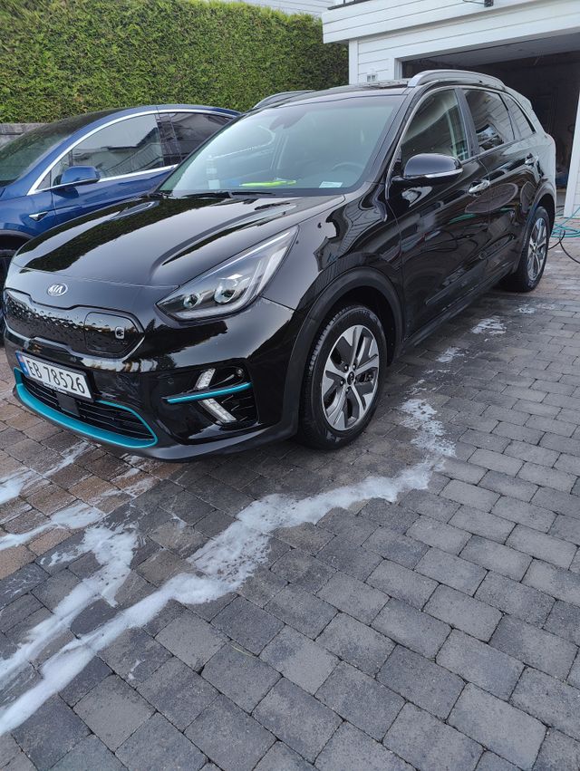 2020 KIA E-NIRO - 4