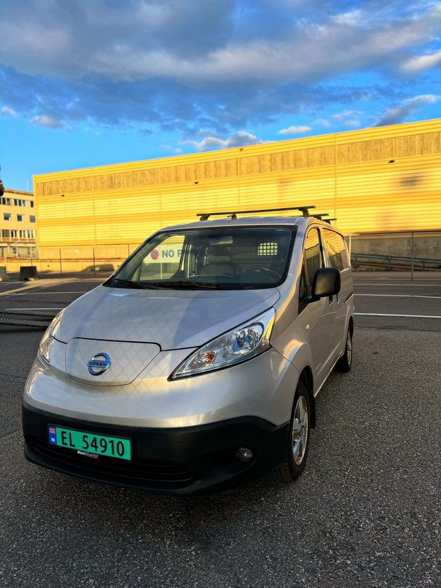 VSKYAAME0U0505222 2016 NISSAN E-NV200-0