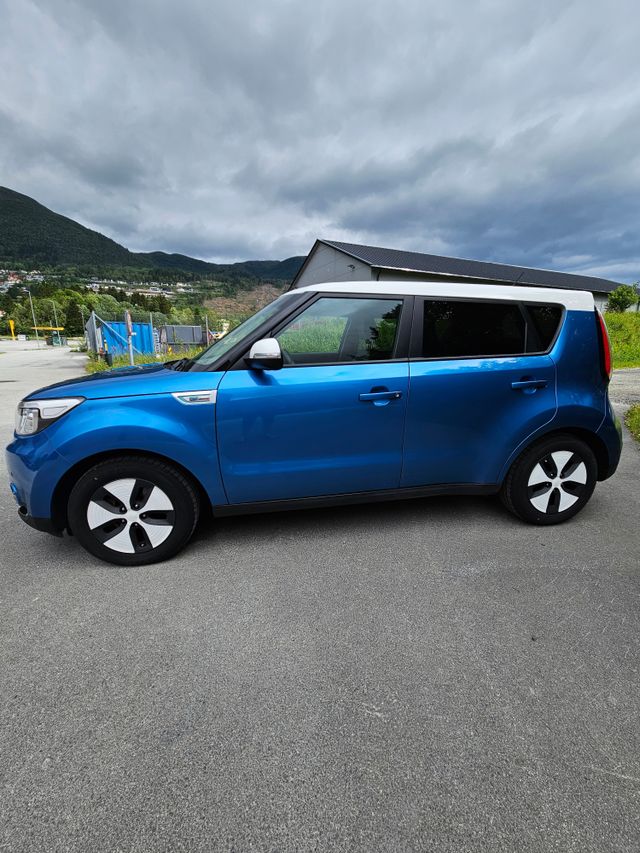 2017 KIA SOUL - 5