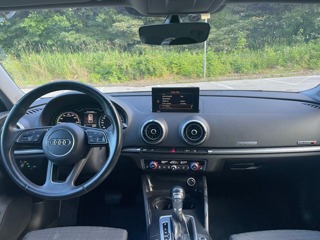 2018 AUDI A3 - 11