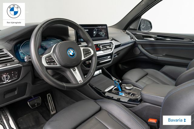 2022 BMW IX3 - 12