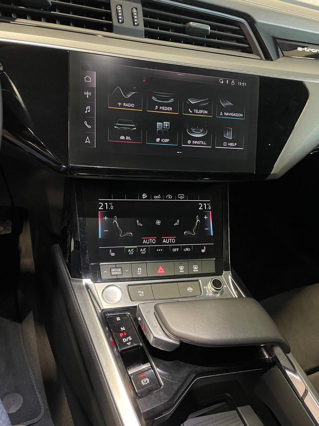 2019 AUDI E-TRON - 19