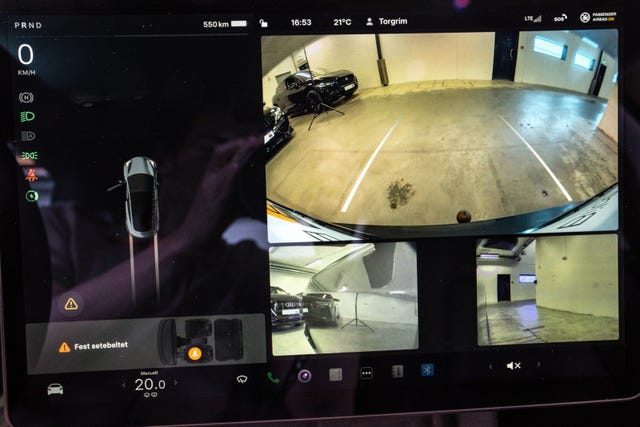 2021 TESLA MODEL 3 - 18