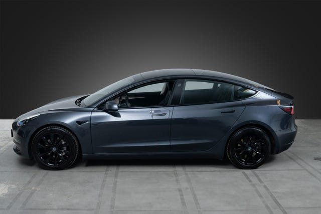 LRW3E7EB3MC411315 2021 TESLA MODEL 3-2