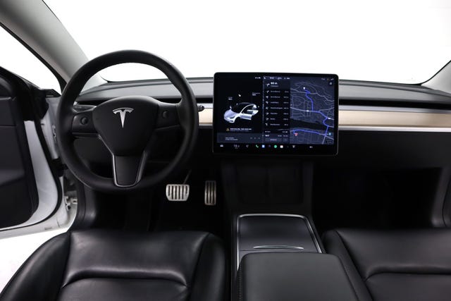 2021 TESLA MODEL 3 - 12