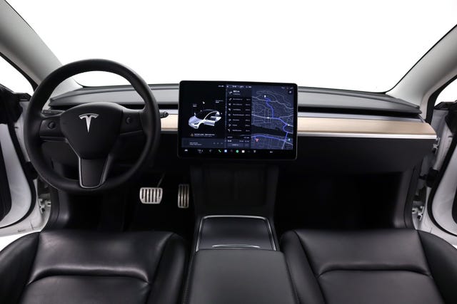 2021 TESLA MODEL 3 - 11