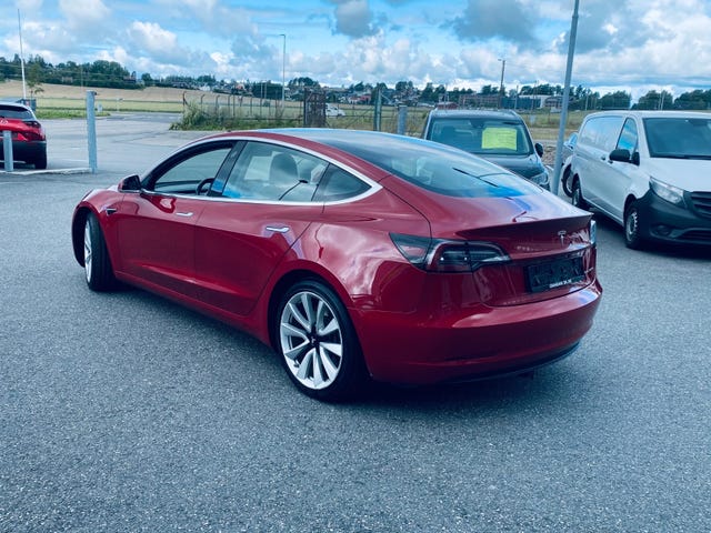 2019 TESLA MODEL 3 - 18