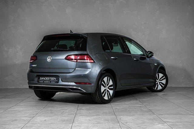 WVWZZZAUZJ8908598 2018 VOLKSWAGEN GOLF-3