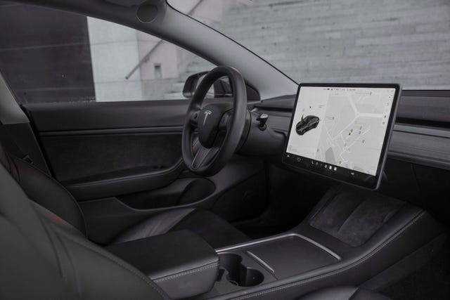 2019 TESLA MODEL 3 - 11