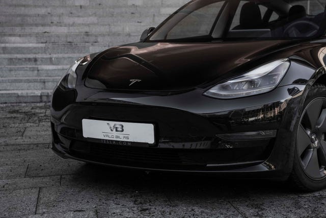 5YJ3E7EB1KF383274 2019 TESLA MODEL 3-1