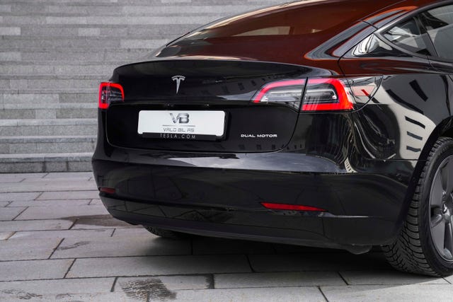 5YJ3E7EB1KF383274 2019 TESLA MODEL 3-3